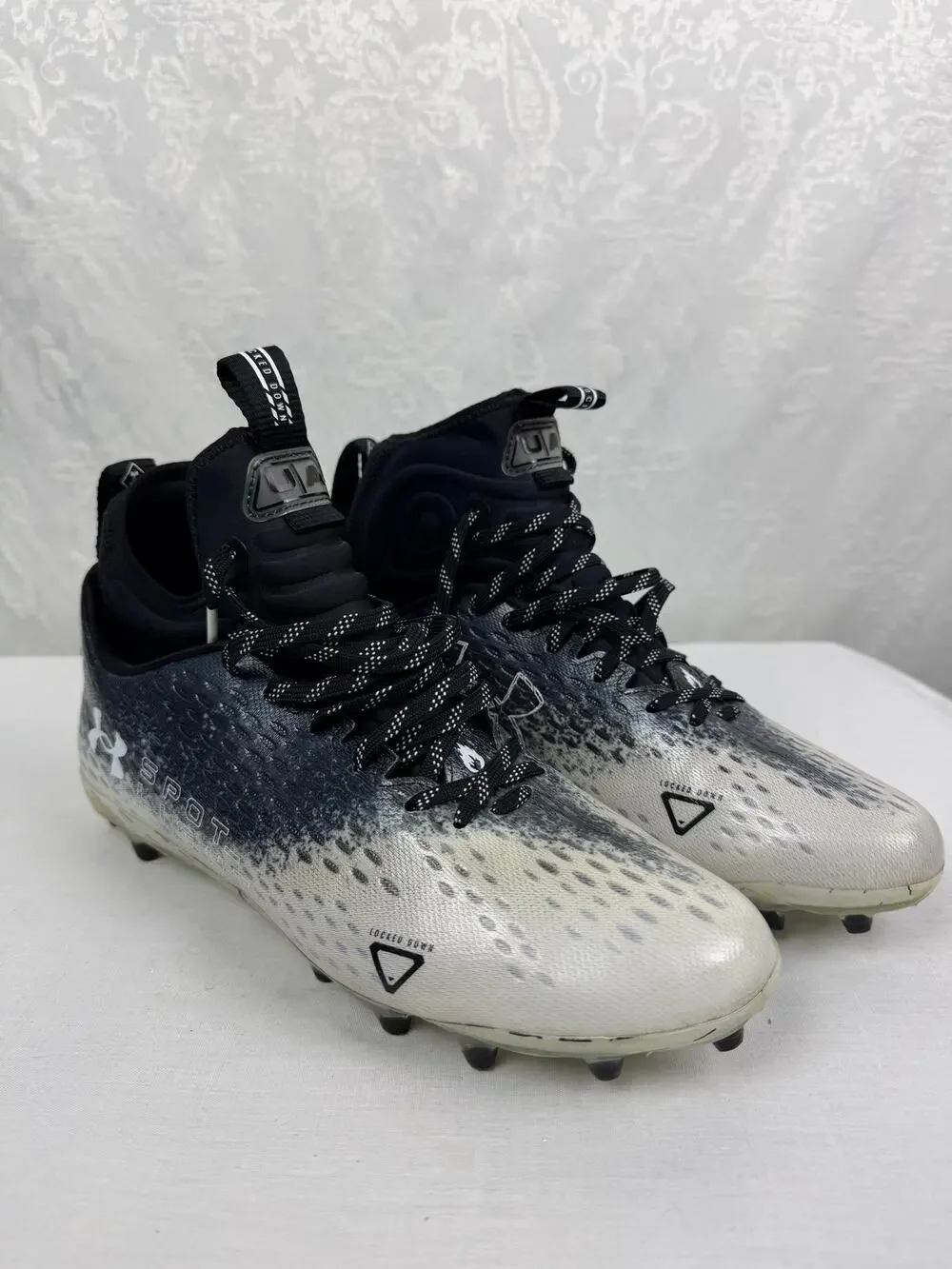 Under Armour Spotlight Lux MC Football Cleats Men's Size 11 White Silver